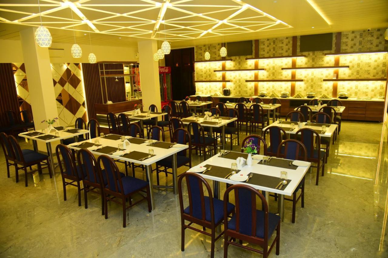 Rājula 拉尤拉狮子上议院客栈酒店 外观 照片